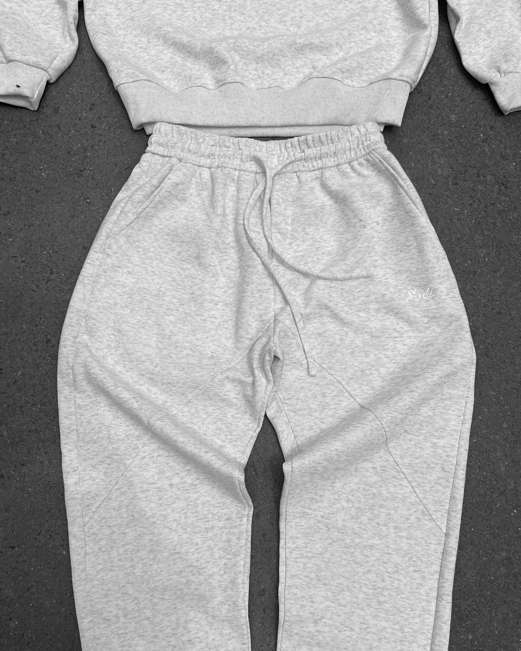 SWEAT SLICKS